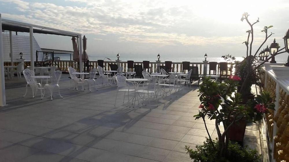 Suntosa Resort Ko Lan Eksteriør bilde